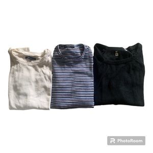 BUNDLE: 3 CUTE SWEATERS 💕🛍️